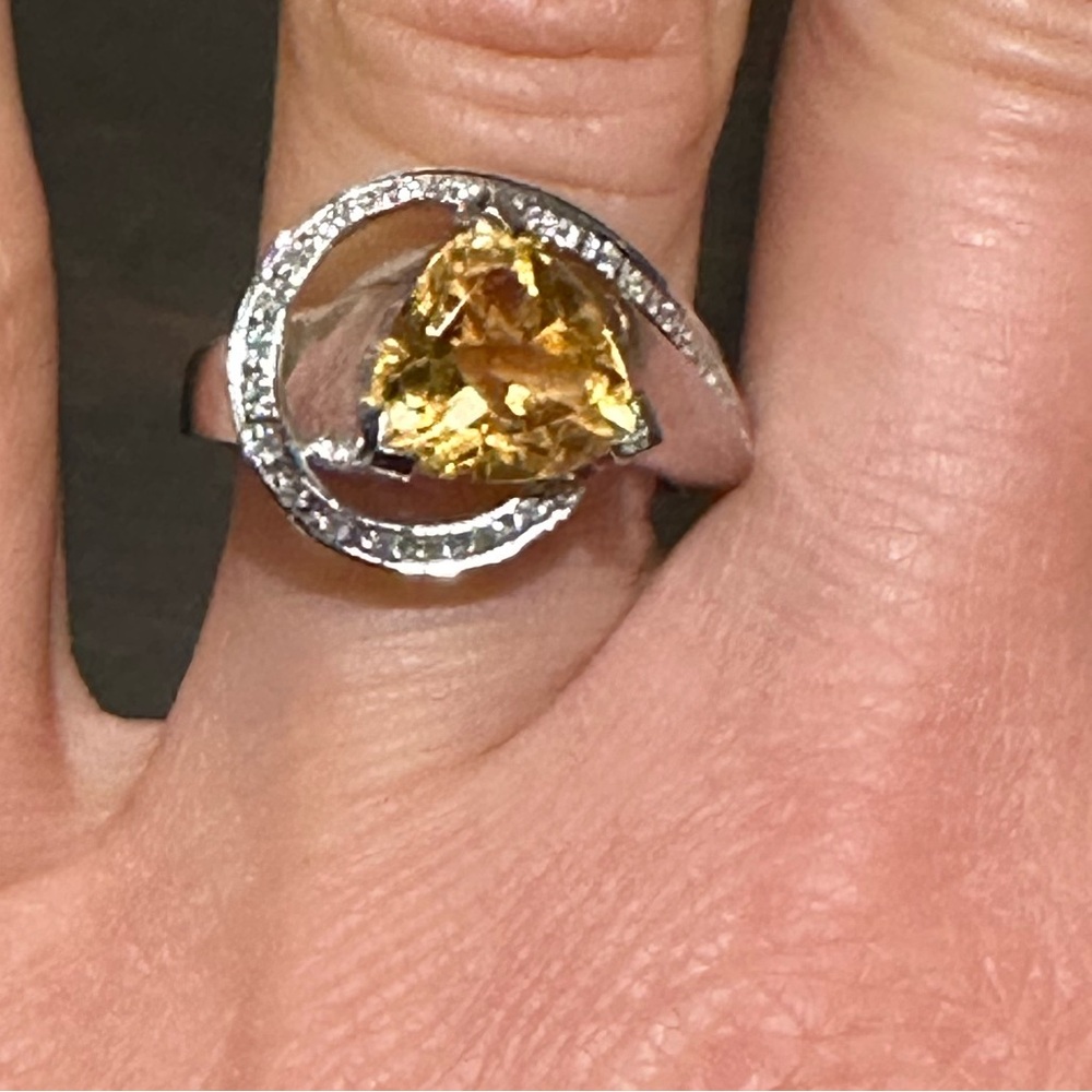 Citrine - yellow color stone ring, rhodium plated approx size ring 6.5
